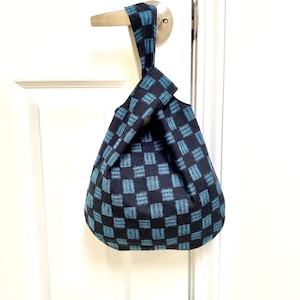 Japanese Knot Bag, Japanese bag, Reversible Wrist Bag, minimalist style handbag, Gift for her, Christmas gift, sevenberry fabric bag