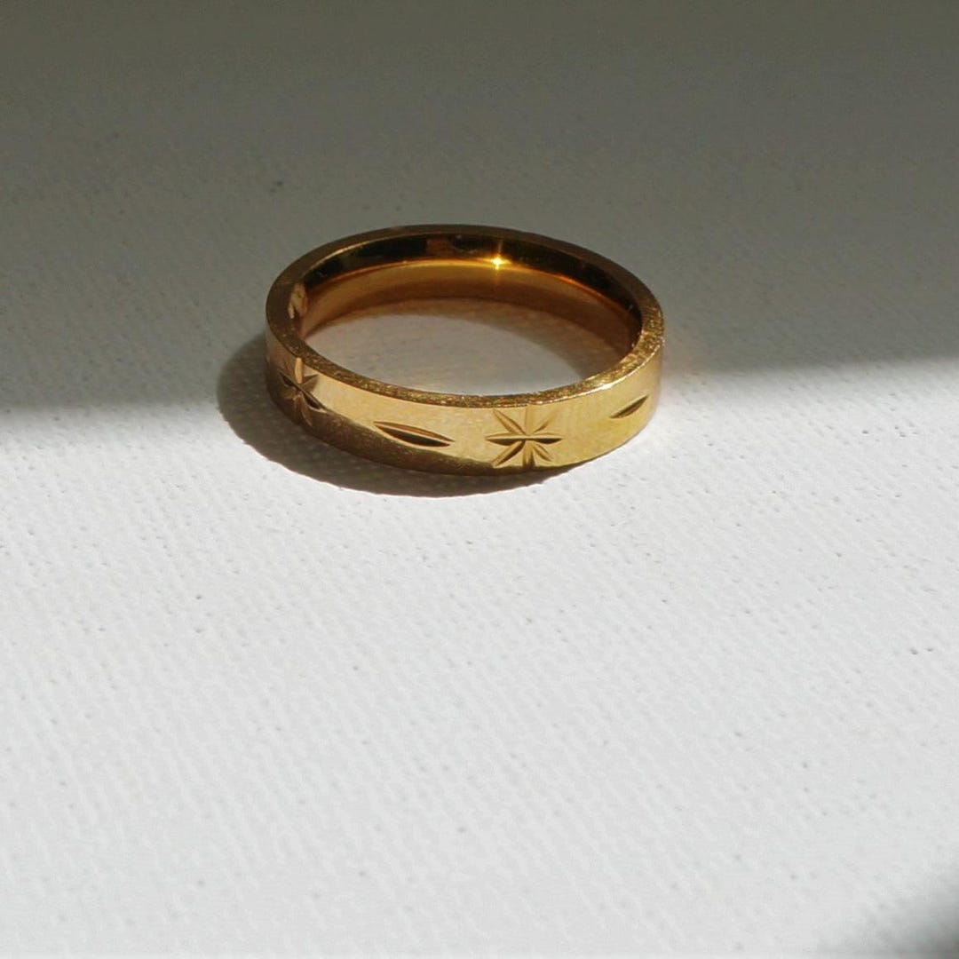 Cut Star Pattern Ring, 18K Gold STEEL Band Ring, Stacking Gold Ring ...