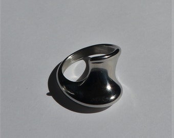 Original Statement Ring, Silver Asymmetric Ring, Unisex Ring, Stainless Steel Ring, Waterproof Ring, Hypoallergenic Ring, Non Tarnish Ring
