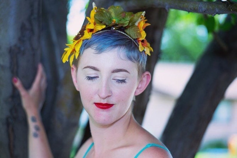 Sunflower Summer Faunfawn costumehorns