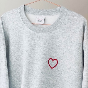 Embroidered plain outline heart Sweatshirt-Sweater