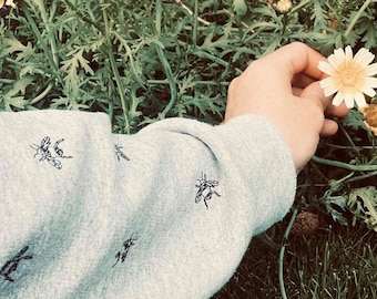 LOTS OF BEES -Embroidered Sweater - Super Cute & Unique