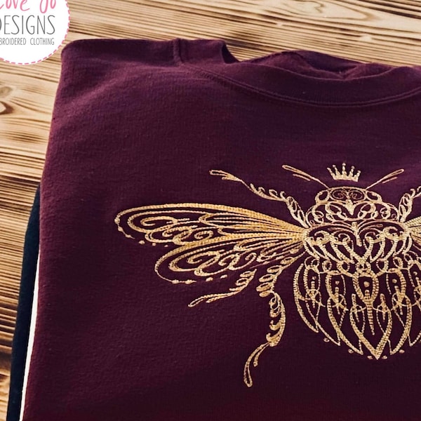 Extra Large Queen Bee - Embroidered Sweater