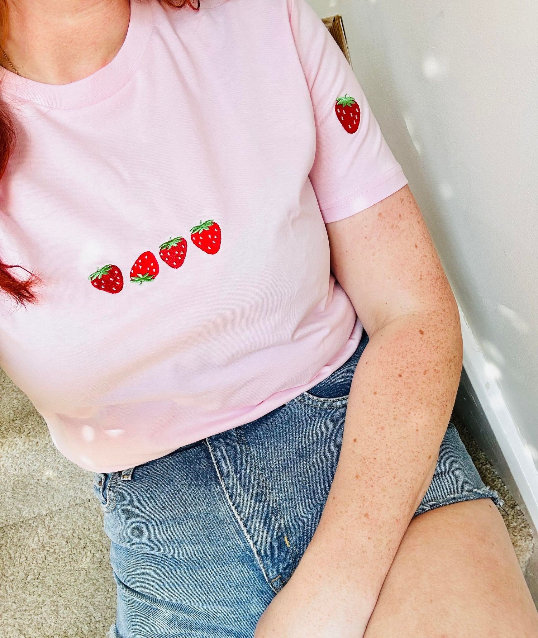 Ristede bro Hændelse Embroidered Strawberries T-shirt Ladies Pink Organic Summer - Etsy