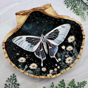 Butterfly Trinket Dish - Celestial trinket - Scallop Shell Dish - Seashell Jewelry Dish - Cottagecore home decor - Mystical Stars ring dish