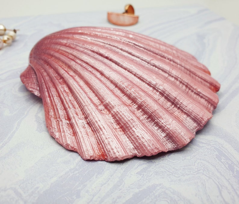 Pearlescent PINK SEASHELL Trinket - Hand Painted Pink Mermaid Shell ...