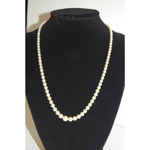 Vintage S 14K White Gold Clasp Cultured Pearl Neck