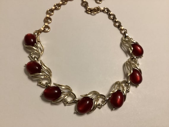 1940’s LISNER Signed Ruby Red Lucite Moonglow Cab… - image 2