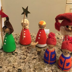 Mid Century Scandinavian Wooden Figurines - Vintage Swedish Christmas - Set of 7 - Made in Sweden