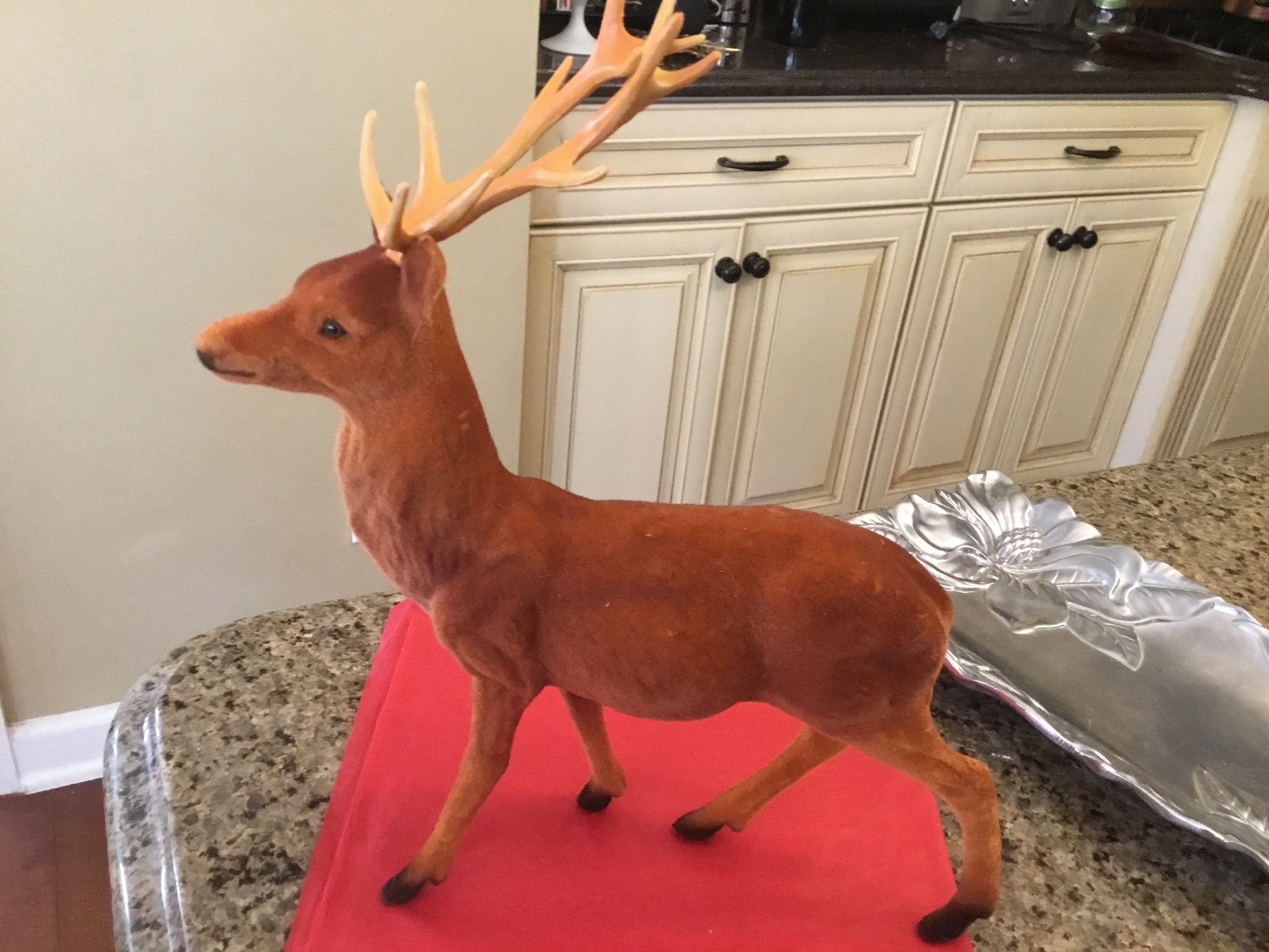 Vintage Flocked Deer Christmas Figurine con cuernos de Etsy