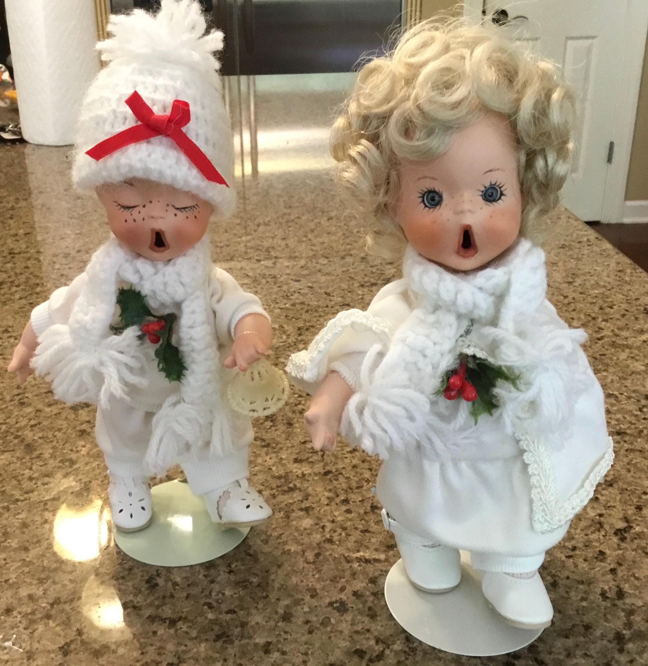 Porcelain Bisque La Rose 89 Christmas Caroler Dolls - Set of 2 - Etsy