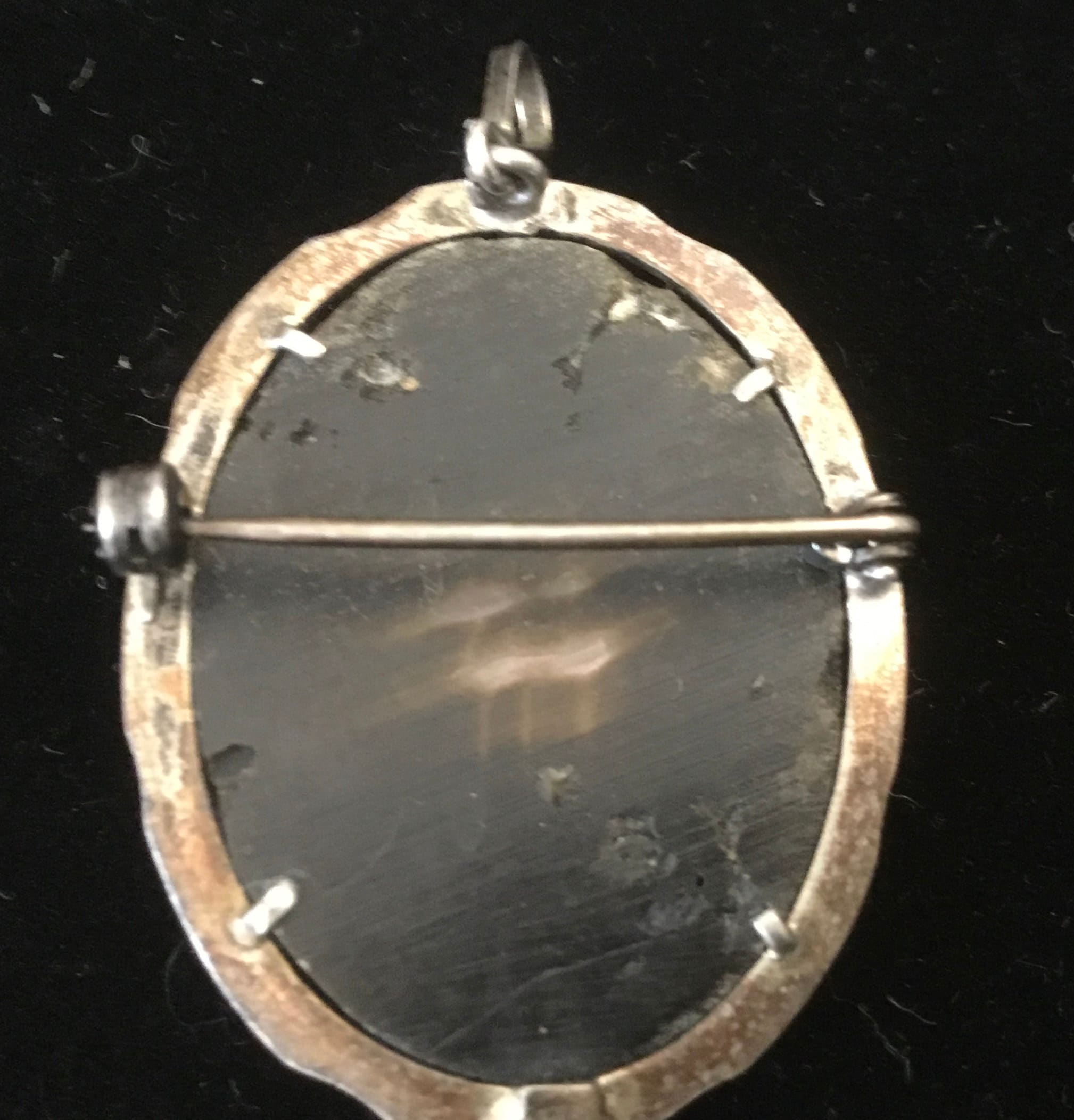 ANCIEN CAMÉE EN NACRE monté en PENDENTIF et BROCHE en ARGENT et MARCASSITES EUR 95,00 - FR