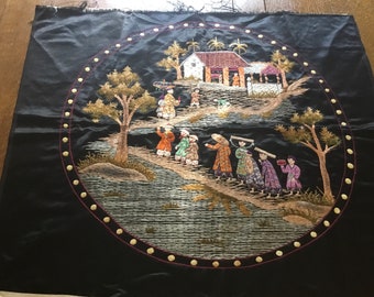 Panel de escenas agrícolas chinas bordadas a mano de seda vintage