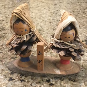 Vintage Hand Made Japanese Muneca Kokeshi Dolls Figurine - Made in Japan - 1950’s