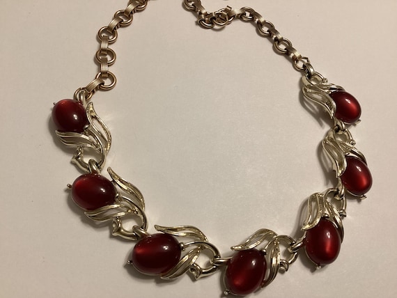 1940’s LISNER Signed Ruby Red Lucite Moonglow Cab… - image 7