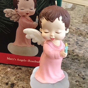 Vintage Hallmark - Mary’s Angels - Rosebud - Collectors Series - 1990