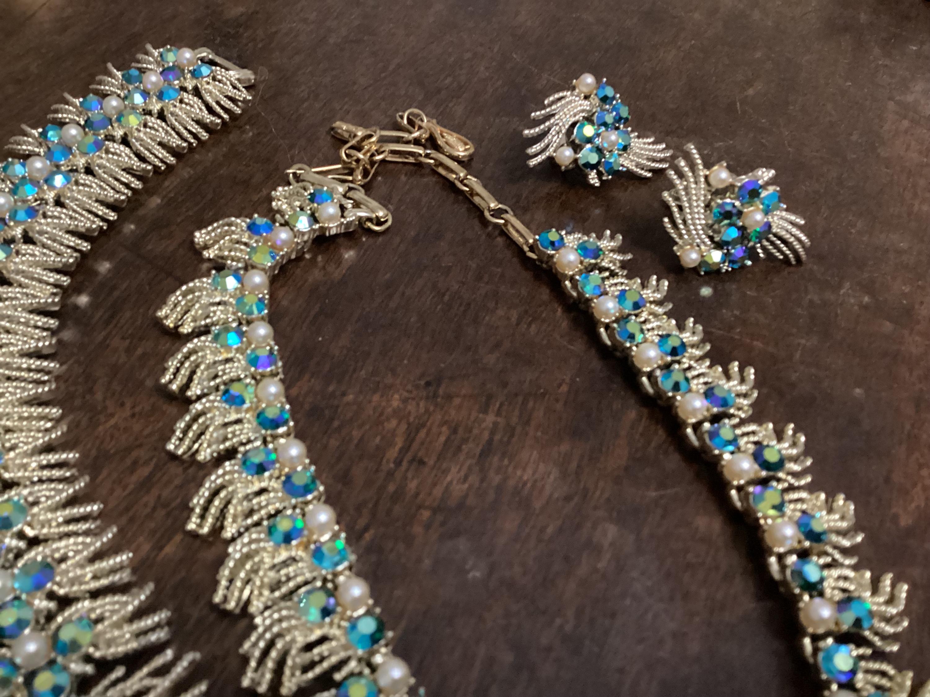 1950's Coro Pegasus Blue AB Rhinestone & Faux Pearl Demi Parure