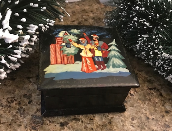 Vintage Russian Hand Painted Christmas Trinket/jewelry Box - Black