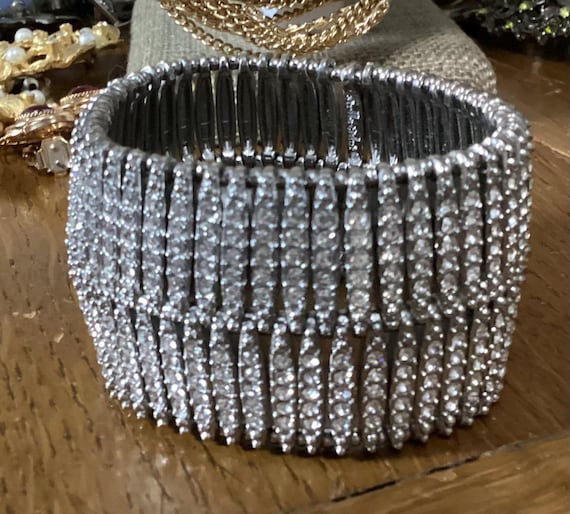 Stella and Dot Pave Rhinestone Crystal Bracelet - Silver Tone