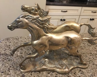 Figurine de collection vintage Racing Stallions en laiton - Fabriquée en Corée - Années 1960 -