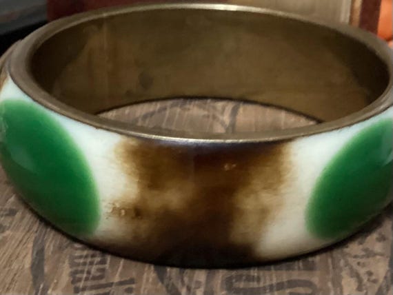 1970’s Chunky Bakelite Operculum Pattern Brass Ba… - image 2