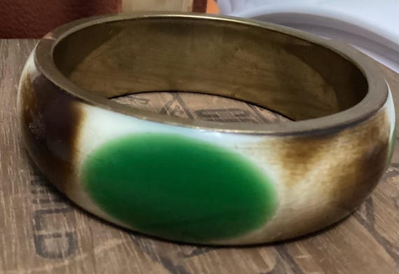 1970’s Chunky Bakelite Operculum Pattern Brass Ba… - image 5