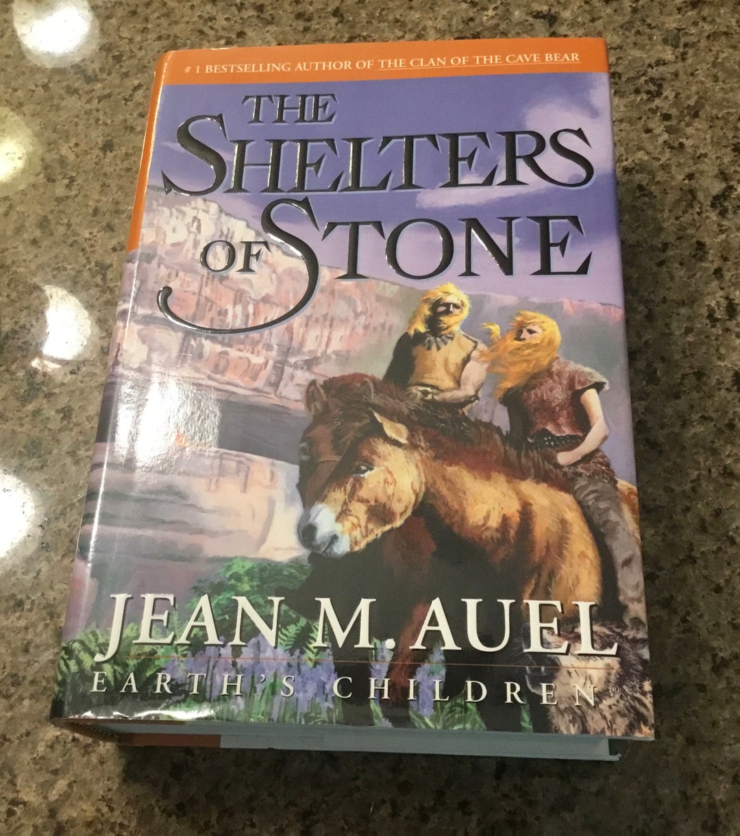 The Shelters of Stone by Jean M. Auel - Earth’s Children - First ...