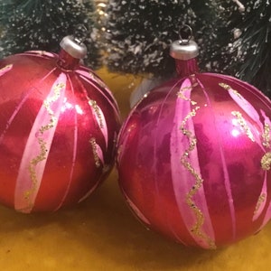 Vintage Czech Glass - Bohemian Glass Mercury Hand Blown Glass Christmas Tree Ornaments - Set of 2 - Czechoslovakia - 1920’s