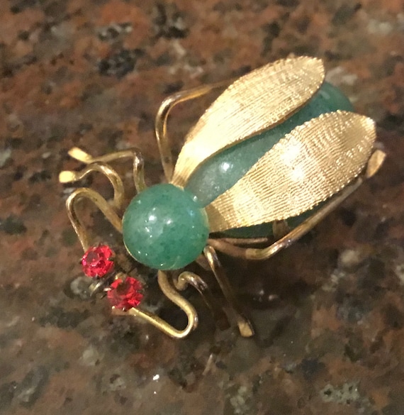 Antique Victorian 14K Gold Fly Insect Brooch Jade and Garnet 1890s