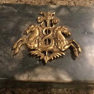 Vintage Marble Jewelry Trinket box with Brass Horse Crest - 1940’s