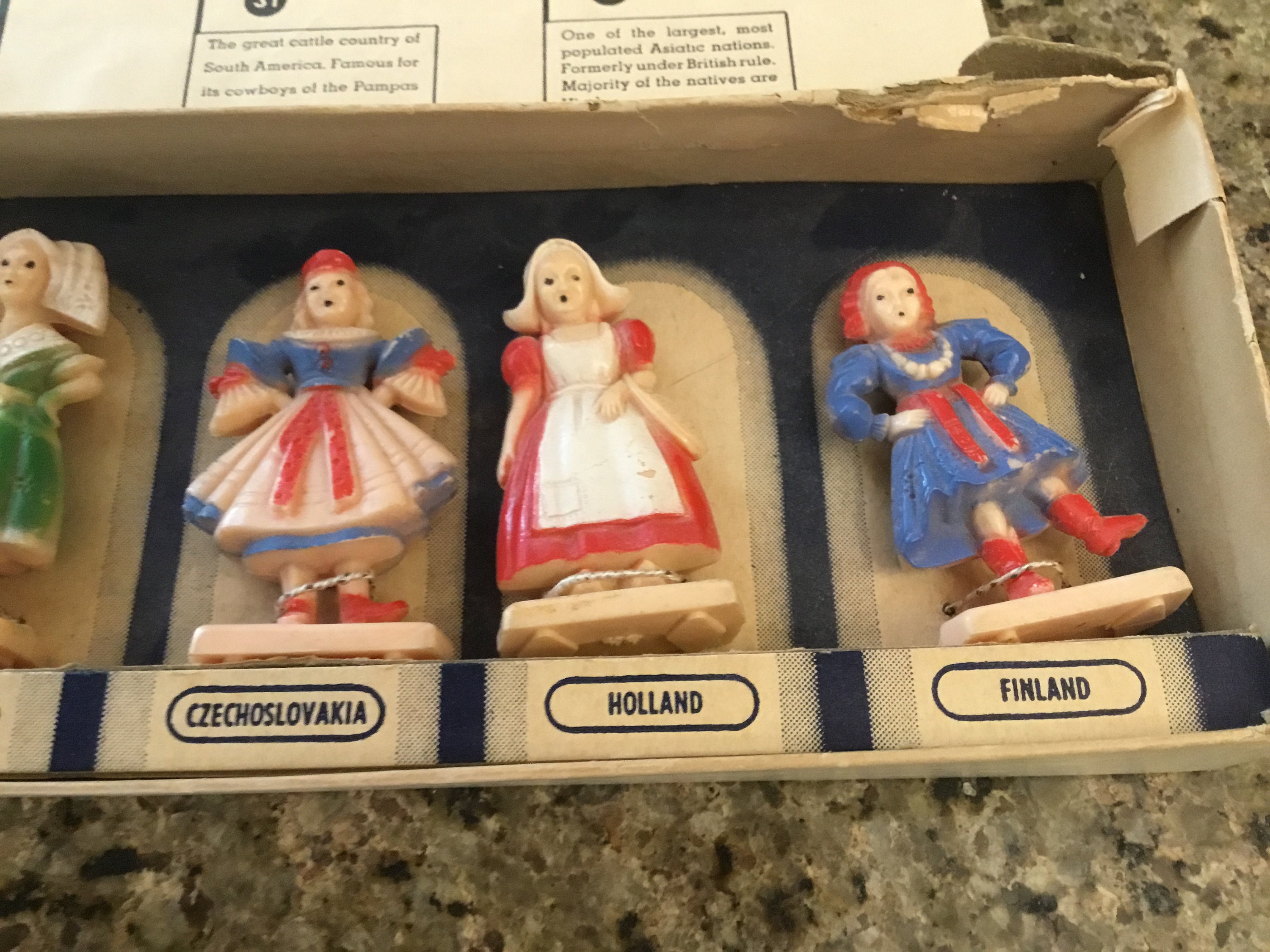 Vintage Dolls of Our World - Retro Celluloid Dolls From