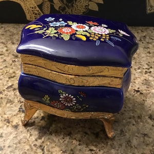 Japanese Porcelain Trinket Jewelry Box - Cobalt Blue with Flowers and Gold Gilt Work - Made in Japan