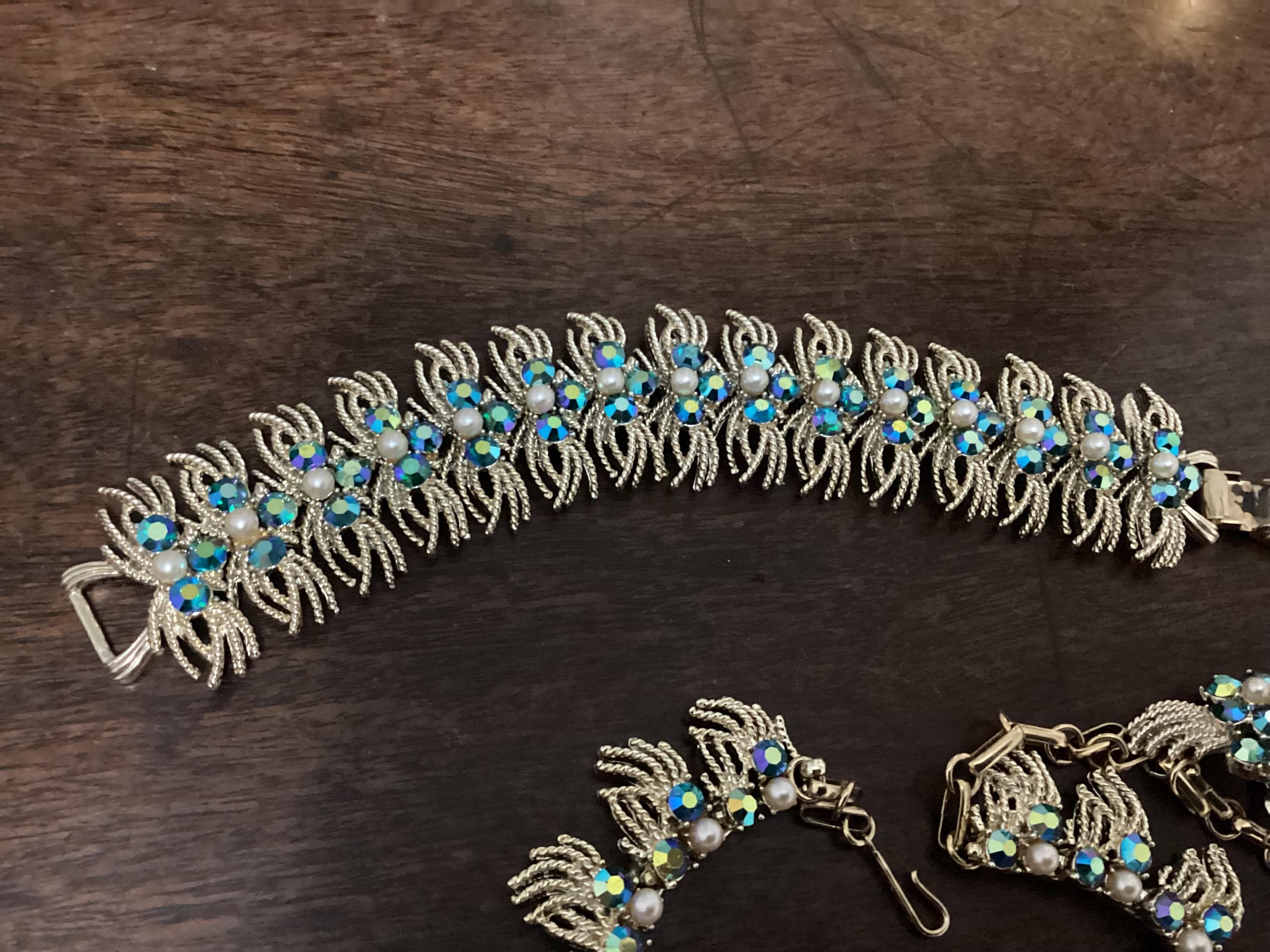 1950's Coro Pegasus Blue AB Rhinestone & Faux Pearl Demi Parure