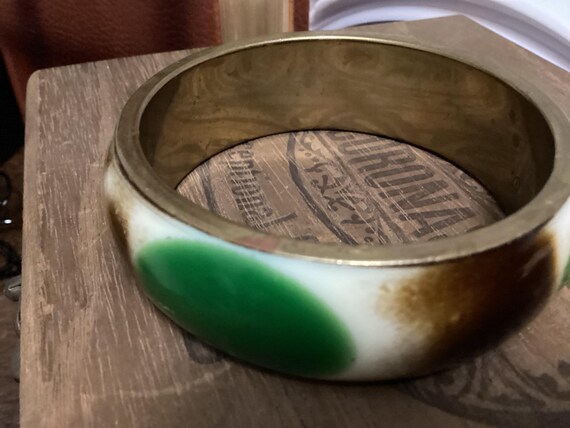 1970’s Chunky Bakelite Operculum Pattern Brass Ba… - image 7