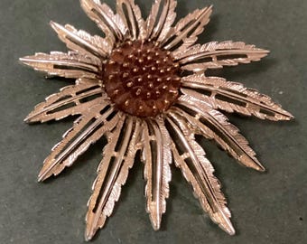 Broche Vintage Jacques Esterel - Fleur Pensée Dorée - Métal Doré - Très Bon état
