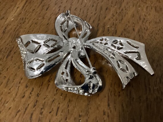 Kenneth Jay Lane - Pave Rhinestone Ribbon Bow Bro… - image 5