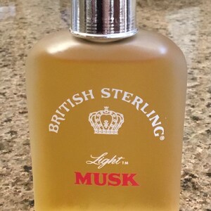 British Sterling - Light Musk Aftershave - 2 Fl oz - Vintage - 1980’s