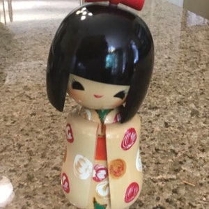 Kokeshi Doll - Japanese Traditional Doll Hand Made from natural wood - Smiling Face Girl with Long Sleeved Dress
