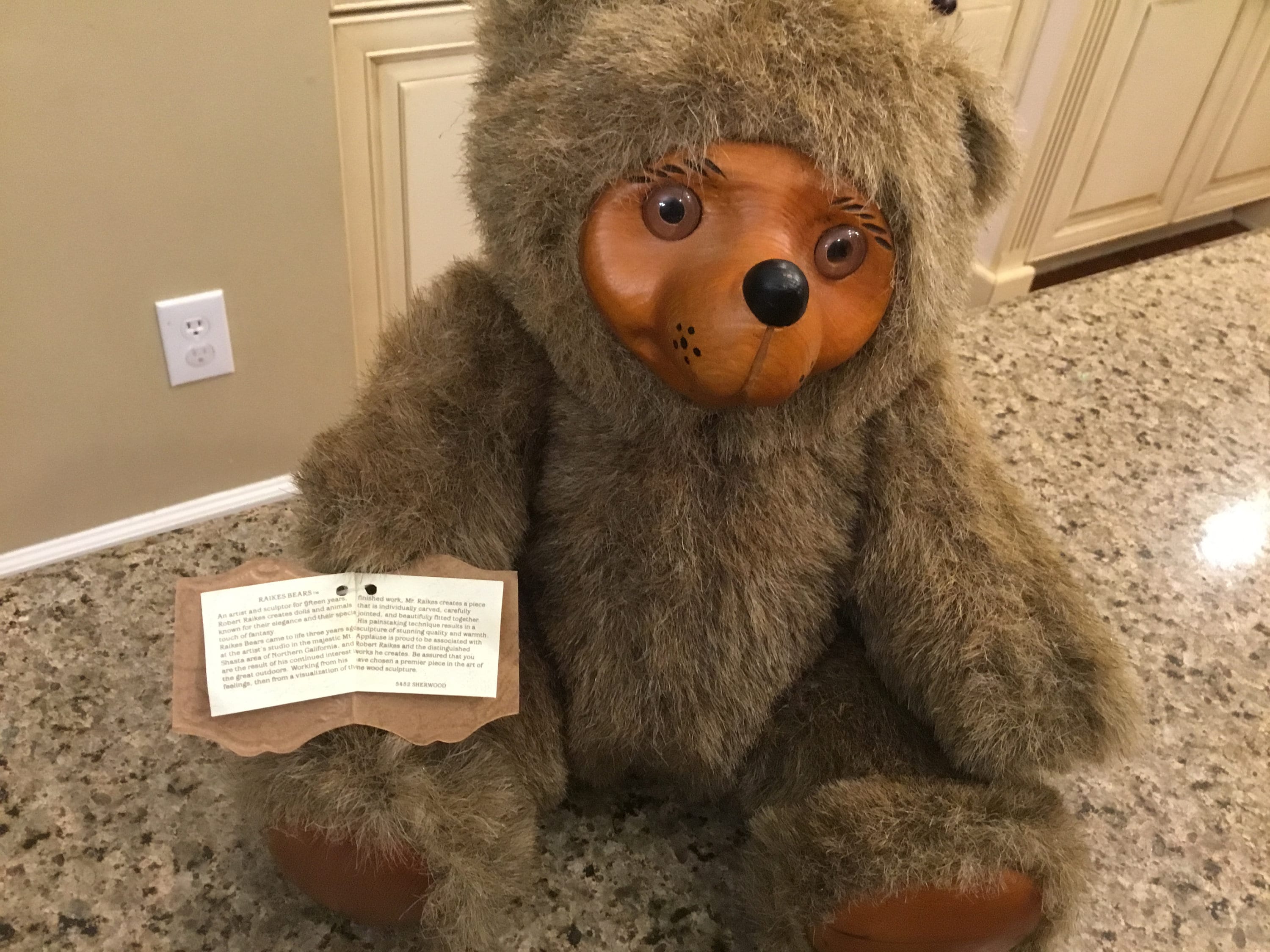 Collectible Vintage Robert Raikes Bear Original From Applause