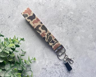 Duck Camo Key Fob Wristlet / Fabric Key Fob / Gift for Him / Lanyard / Keychain Wristlet / Holiday Gift / Dorm Keychain
