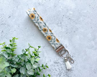 Sunflower Field Key Fob Wristlet / Fabric Key Fob / Gift for Her / Lanyard / Car Keychain / Keychain Wristlet / Dorm Keychain / Sunflower