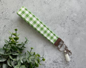 Green Gingham Key Fob Wristlet / Fabric Key Fob / Gift for Her / Lanyard / Keychain Wristlet / Fabric Key Fob / Dorm Keychain / Keychains