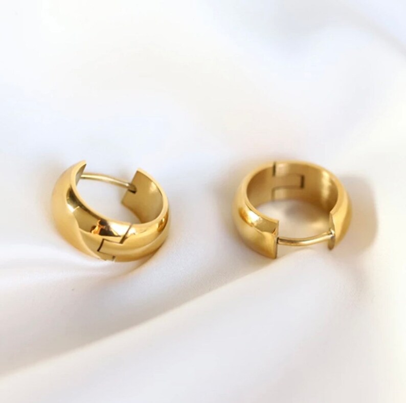 Chunky Gold Huggie Hoops 18k Gold Filled Earrings Chunky - Etsy