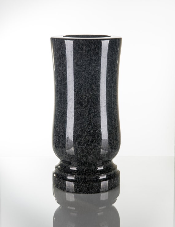 einfach Romantik auf vase grabstein binär Unhöflich Glühen