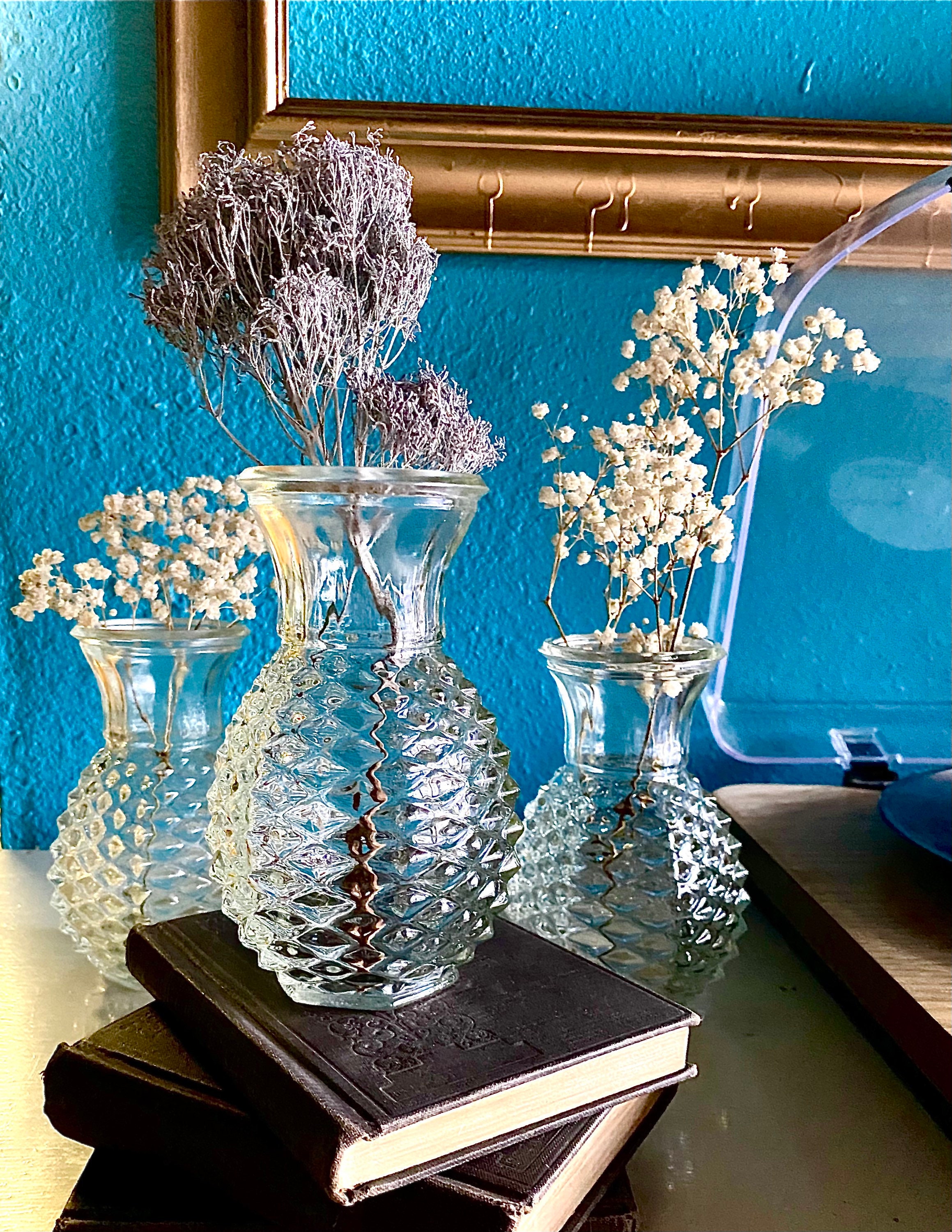 1 pc Transparent Glass Bud vase Pineapple vase for Weddings Events Decorating Arrangements Flowers Flowers Not Included 1 pc Transparent Glass Bud vase Pineapple vase for Weddings Events Decorating Arrangements Flowers Flowers Not Included