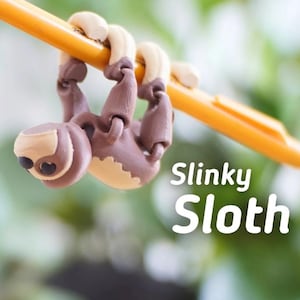 Slinky Sloth – Articulated 3D Printed Sloth Toy | Relaxing Desk Pet | Slow Vibes Fidget Toy | Handmade by Vera&#39;s Arts & Dice