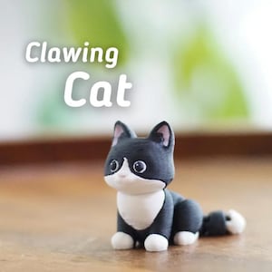 Clawing Cat – 3D Printed Articulated Fidget Toy | Playful Stretchy Kitty Desk Pet | Handmade by Vera&#39;s Arts & Dice