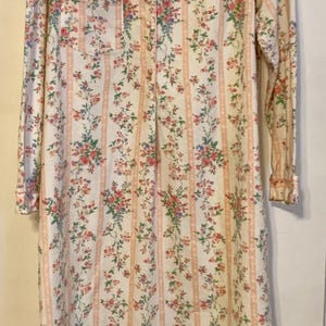 Vintage 1980s Lanz of Salzburg cotton flannel nightgown