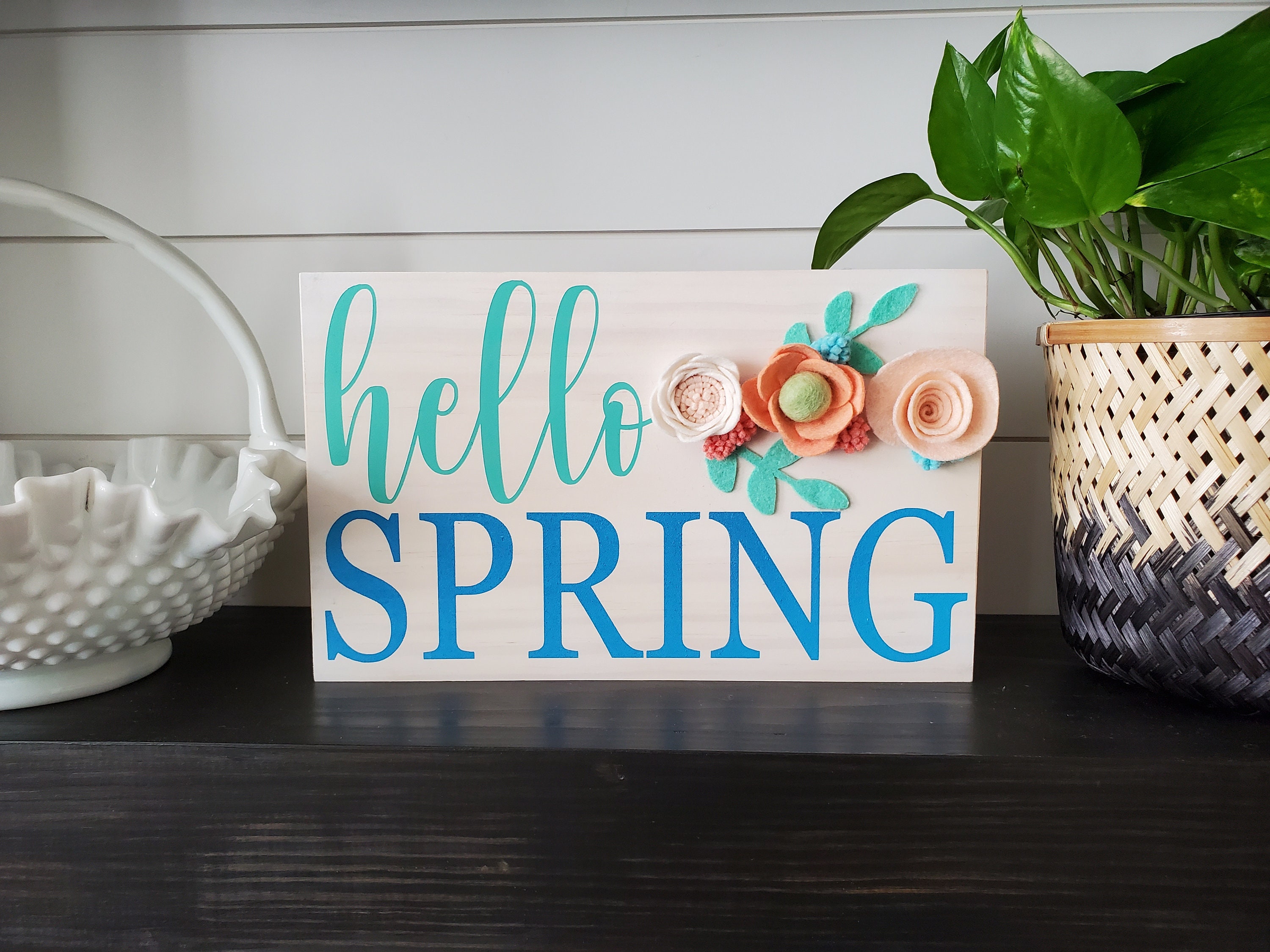 Hello Spring Sign with Felt Flowers Floral Decor Spring Etsy