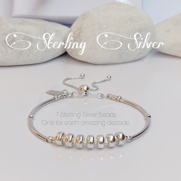 Cadeau de 70e anniversaire pour femme, bracelet de perles en argent sterling, bijoux de caractère, cadeau d'arrière grand-mère, idée meilleure amie, maman maman personnalisée.